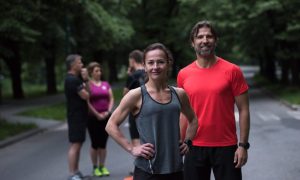 Dicas essenciais para iniciantes na corrida de rua: comece com o pé direito!