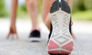 Tipos de pisada e como identificar a sua para escolher o tênis ideal