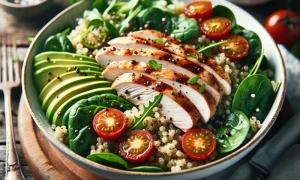Salada de Quinoa com Frango Grelhado