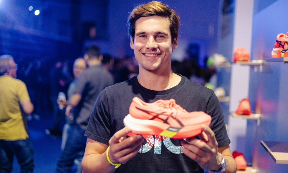 ASICS apresenta grandes novidades para 2024 junto com o lançamento do uniforme que os atletas paralímpicos brasileiros usarão em Paris  