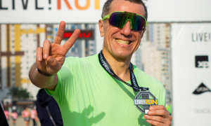 Confiança e alegria marcam a corrida de rua Live! Run XP, com Rexona, em Balneário Camboriú