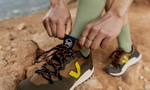 VEJA e BUFF® lançam sua primeira collab, unindo a silhueta do Fitz Roy com o espírito aventureiro dos esportes ao ar livre