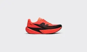 FuelCell Rebel v5, um dos modelos de performance de maior sucesso da New Balance, chega ao Brasil em colorway limitada