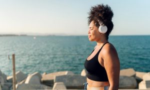 Correr leve: o poder de se sentir bem no corpo que você tem