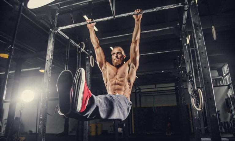 Como o corredor deve treinar para o Hyrox