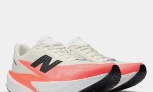 New Balance SC Elite V5: a aposta mais leve e agressiva para quem busca velocidade