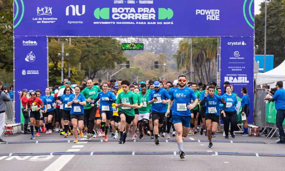 Bota pra Correr convida você a tirar alguém do sofá e correr pela orla da praia de Iracema, em Fortaleza