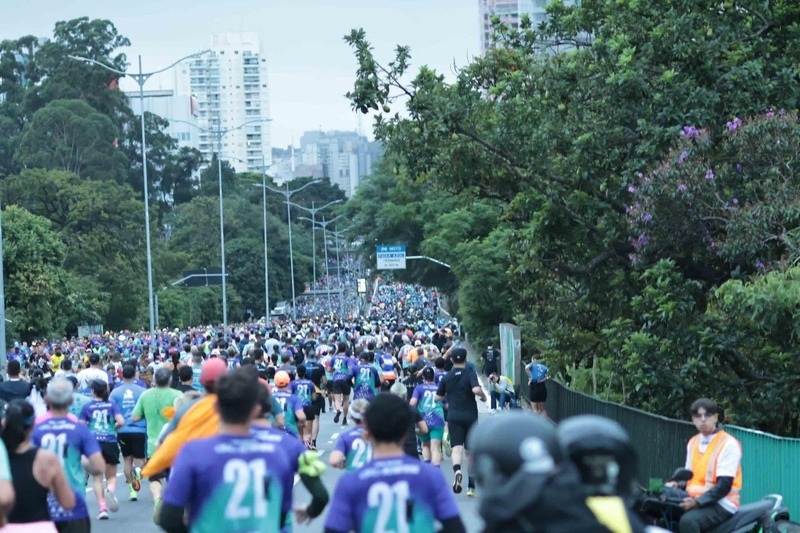 Huawei amplia presença na 30ª Maratona Internacional de São Paulo com ativações e experiências para corredores