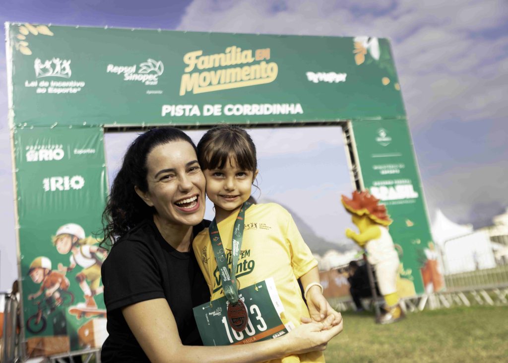 Família em Movimento chega ao Rio de Janeiro e transforma o Parque dos Patins em espaço de esporte para crianças