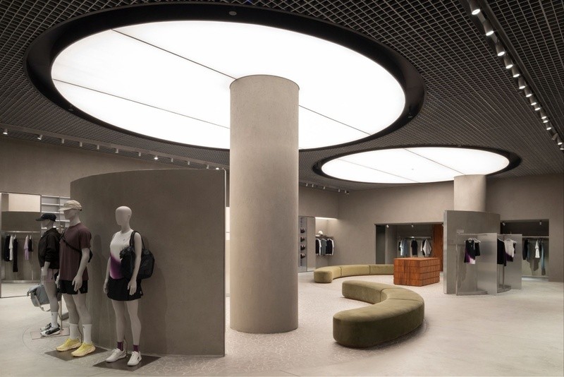On inaugura loja no MorumbiShopping com arquitetura inspirada no Edifício Copan