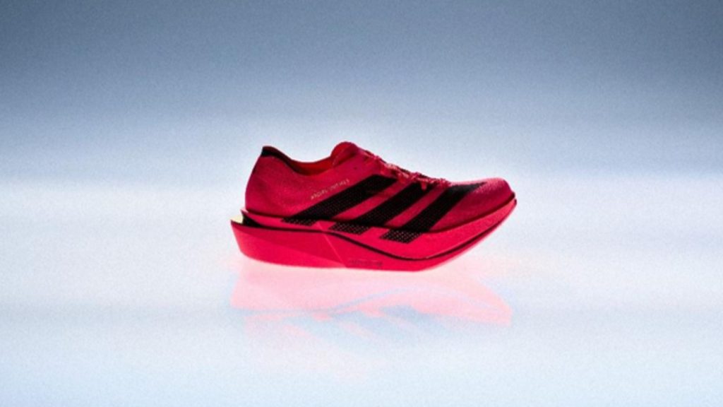 adidas apresenta Adizero Adios Pro 5, novo supertênis para competições