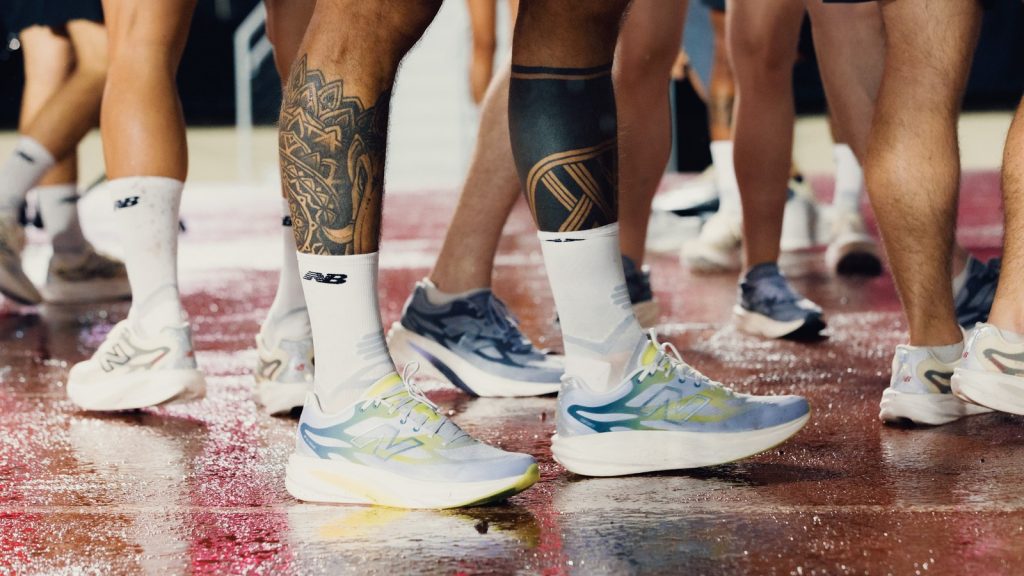 Super trainer chega ao treino: o que muda na biomecânica com o New Balance SuperComp Rebel