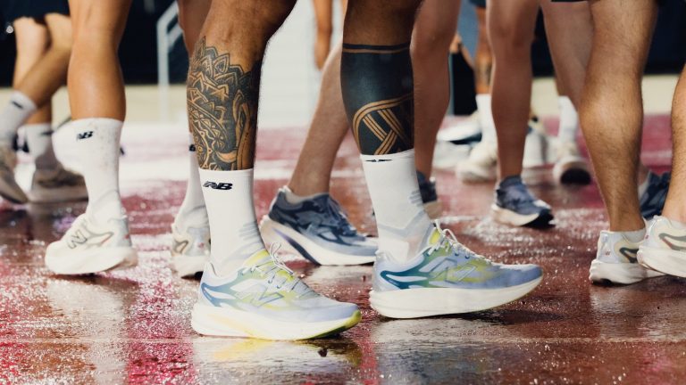 Super trainer chega ao treino: o que muda na biomecânica com o New Balance SuperComp Rebel