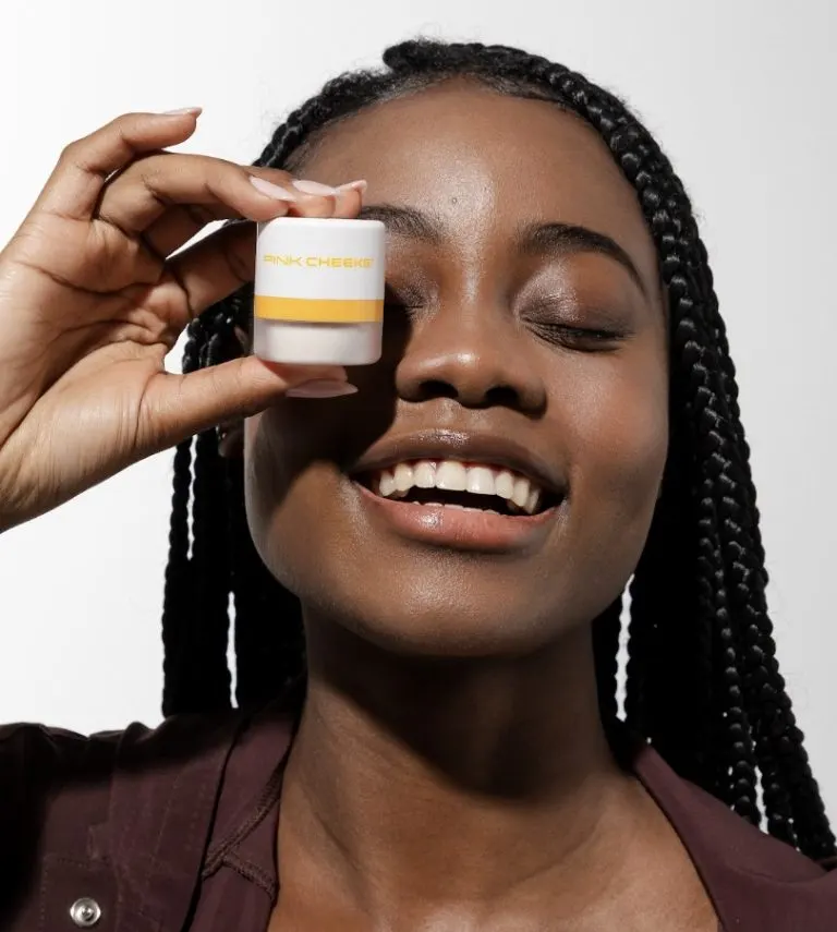 pink-cheeks-po-translucido-sport-powder-aplicacao