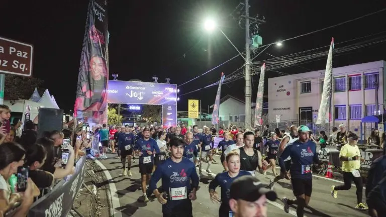 Santander Night Run leva a energia da corrida noturna para Teresina